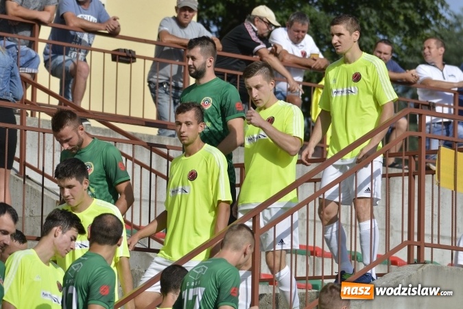 Zdjęcie w galerii na portalu naszwodzislaw.com: Hanzel ze Stanikiem nie dali szans Czyżowicom wiadomości z regionu
