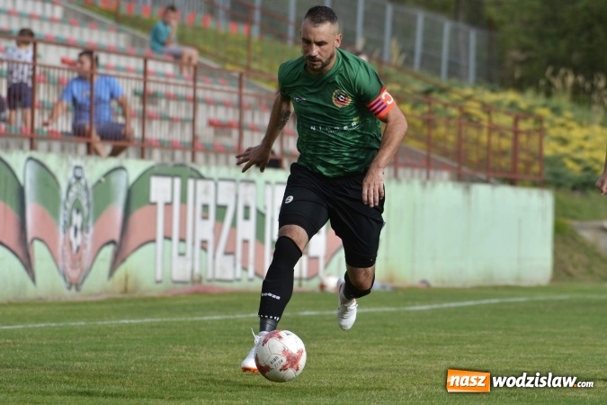 Zdjęcie w galerii na portalu naszwodzislaw.com: Hanzel ze Stanikiem nie dali szans Czyżowicom wiadomości z regionu