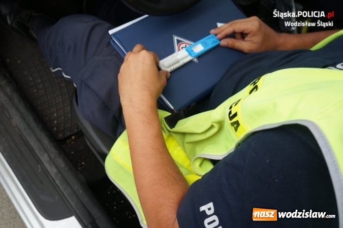 Zdjęcie w galerii na portalu naszwodzislaw.com: Policjanci wzięli pod lupę blisko 1200 kierowców  wiadomości z regionu