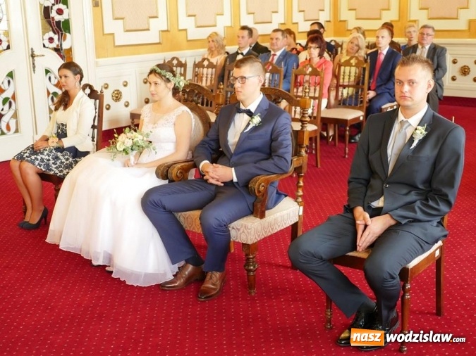 Zdjęcie w galerii na portalu naszwodzislaw.com: Z życzeniami na nową drogę życia od prezydenta  wiadomości z regionu