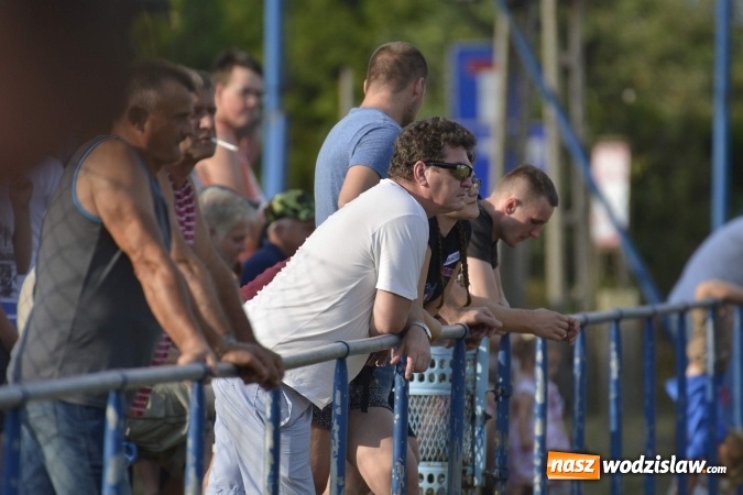 Zdjęcie w galerii na portalu naszwodzislaw.com: Beniaminek z Kokoszyc przegrał na inaugurację wiadomości z regionu