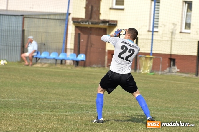 Zdjęcie w galerii na portalu naszwodzislaw.com: Beniaminek z Kokoszyc przegrał na inaugurację wiadomości z regionu