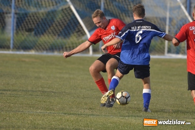 Zdjęcie w galerii na portalu naszwodzislaw.com: Beniaminek z Kokoszyc przegrał na inaugurację wiadomości z regionu