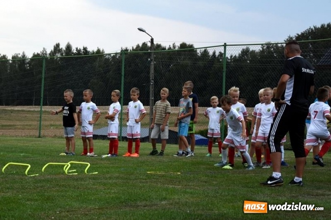 Zdjęcie w galerii na portalu naszwodzislaw.com: Piłkarskie Miasteczko w Mszanie cieszyło się dużym zainteresowaniem wiadomości z regionu