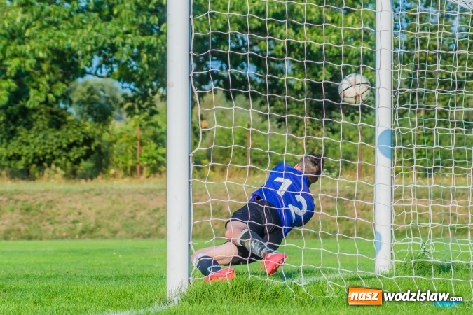 Zdjęcie w galerii na portalu naszwodzislaw.com: Puchar Polski: Unia Turza Śląska ponownie lepsza od KS Rafako wiadomości z regionu