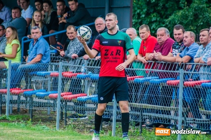 Zdjęcie w galerii na portalu naszwodzislaw.com: Strzelecki wróć! Czarni Gorzyce na kolanach w Krzyżanowicach wiadomości z regionu