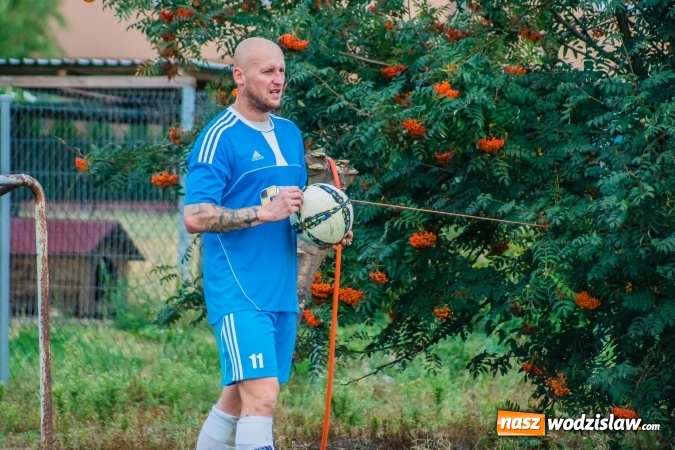 Zdjęcie w galerii na portalu naszwodzislaw.com: Strzelecki wróć! Czarni Gorzyce na kolanach w Krzyżanowicach wiadomości z regionu