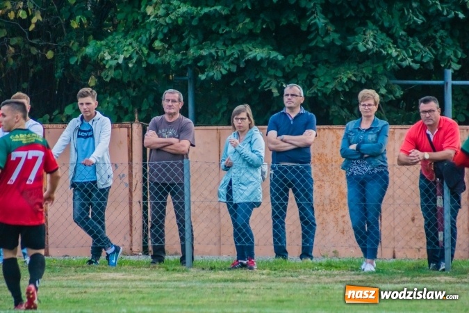 Zdjęcie w galerii na portalu naszwodzislaw.com: Strzelecki wróć! Czarni Gorzyce na kolanach w Krzyżanowicach wiadomości z regionu