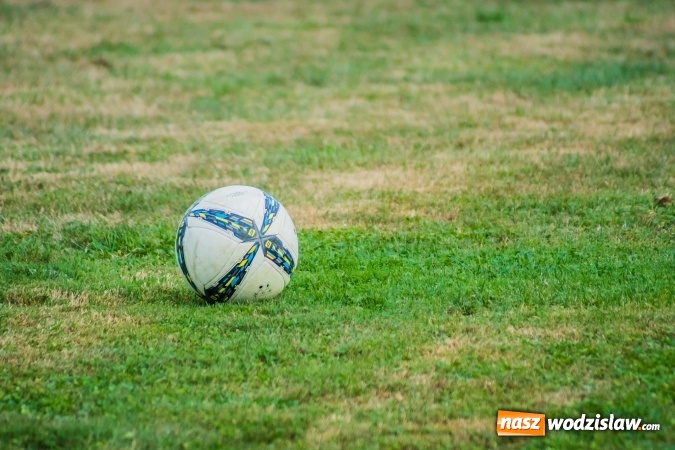 Zdjęcie w galerii na portalu naszwodzislaw.com: Strzelecki wróć! Czarni Gorzyce na kolanach w Krzyżanowicach wiadomości z regionu