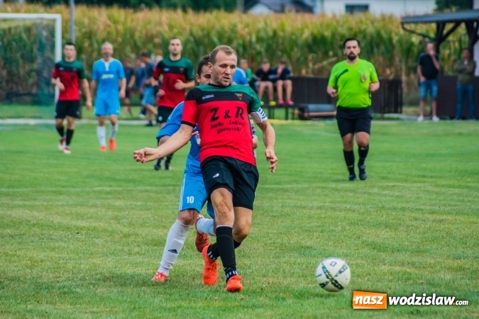 Zdjęcie w galerii na portalu naszwodzislaw.com: Strzelecki wróć! Czarni Gorzyce na kolanach w Krzyżanowicach wiadomości z regionu