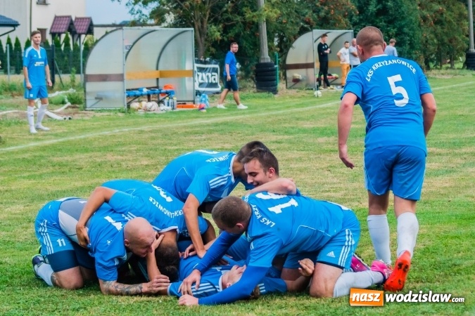 Zdjęcie w galerii na portalu naszwodzislaw.com: Strzelecki wróć! Czarni Gorzyce na kolanach w Krzyżanowicach wiadomości z regionu