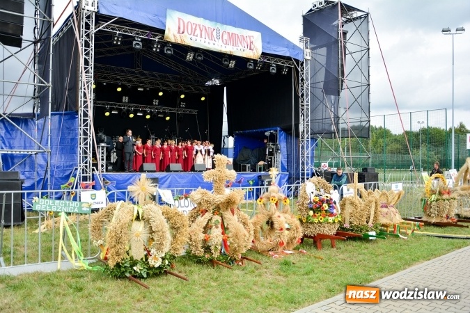 Zdjęcie w galerii na portalu naszwodzislaw.com: Gminne Dożynki w Gorzycach. Górnicy nieśli koronę wiadomości z regionu