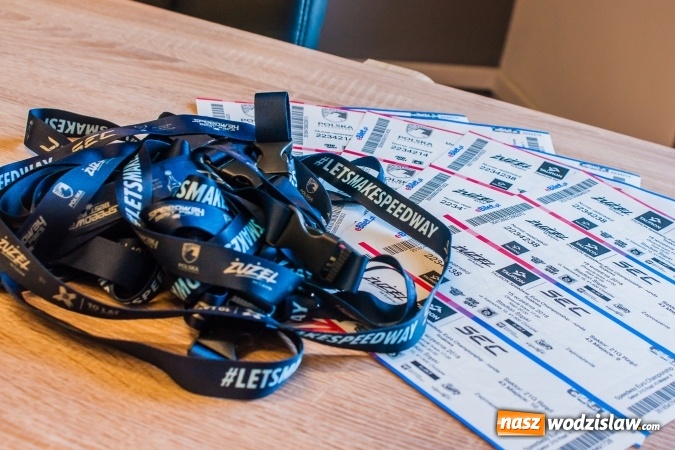 Zdjęcie w galerii na portalu naszwodzislaw.com: Bilety na żużel rozdane, sprawdź czy wygrałeś wiadomości z regionu