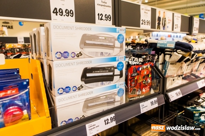 Zdjęcie w galerii na portalu naszwodzislaw.com: Radlin ma Lidla. Tłumy na otwarciu sklepu wiadomości z regionu