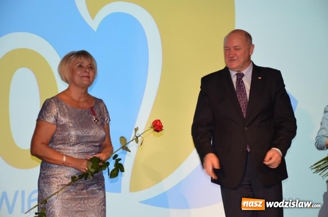 Zdjęcie w galerii na portalu naszwodzislaw.com: 20 lat za nami. Uroczysta sesja Rady Powiatu Wodzisławskiego wiadomości z regionu