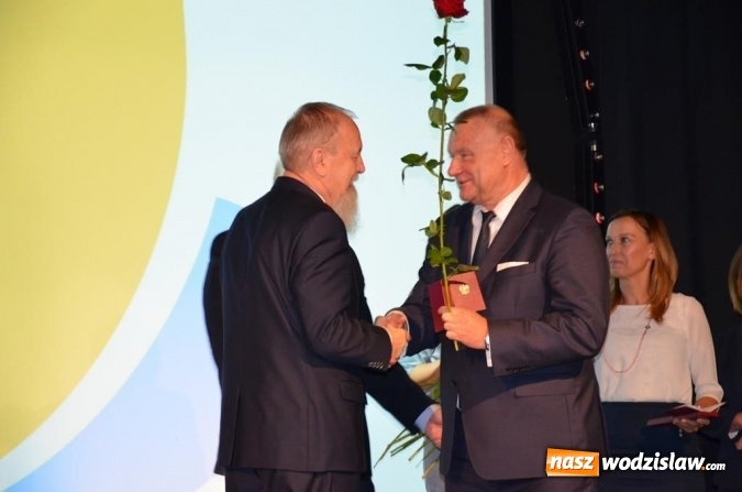 Zdjęcie w galerii na portalu naszwodzislaw.com: 20 lat za nami. Uroczysta sesja Rady Powiatu Wodzisławskiego wiadomości z regionu