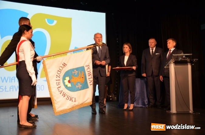 Zdjęcie w galerii na portalu naszwodzislaw.com: 20 lat za nami. Uroczysta sesja Rady Powiatu Wodzisławskiego wiadomości z regionu