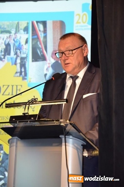 Zdjęcie w galerii na portalu naszwodzislaw.com: 20 lat za nami. Uroczysta sesja Rady Powiatu Wodzisławskiego wiadomości z regionu