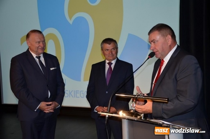 Zdjęcie w galerii na portalu naszwodzislaw.com: 20 lat za nami. Uroczysta sesja Rady Powiatu Wodzisławskiego wiadomości z regionu