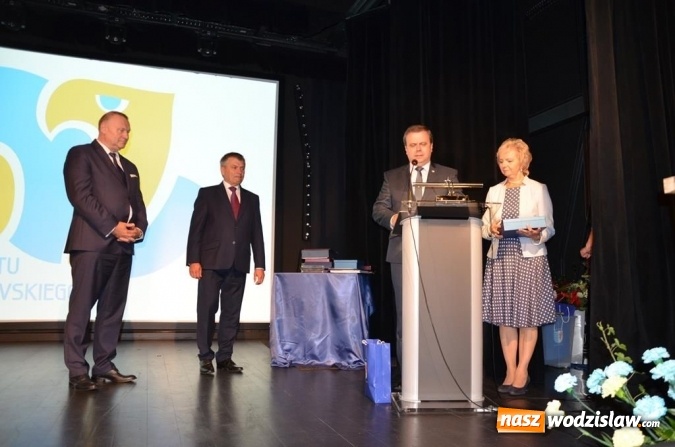 Zdjęcie w galerii na portalu naszwodzislaw.com: 20 lat za nami. Uroczysta sesja Rady Powiatu Wodzisławskiego wiadomości z regionu