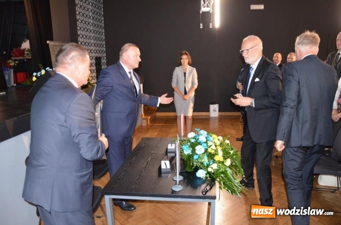 Zdjęcie w galerii na portalu naszwodzislaw.com: 20 lat za nami. Uroczysta sesja Rady Powiatu Wodzisławskiego wiadomości z regionu