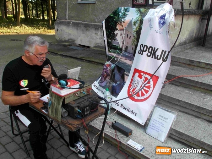 Zdjęcie w galerii na portalu naszwodzislaw.com: Ekspedycja Gorzyce. Krótkofalowcy uczcili rocznicę urodzin grafa von Arco  wiadomości z regionu