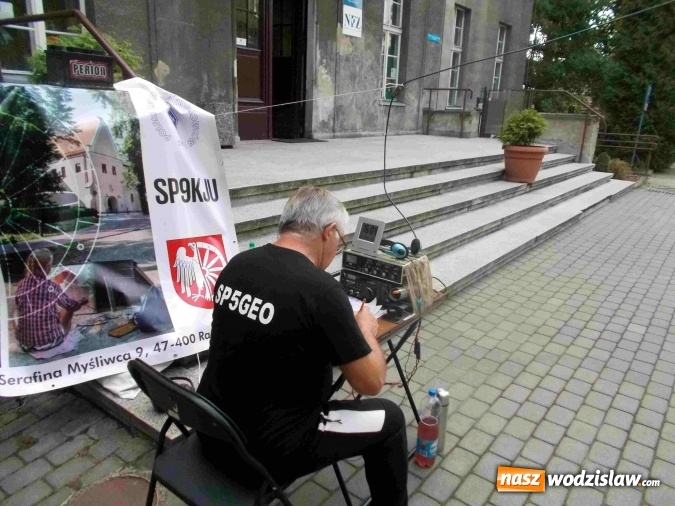 Zdjęcie w galerii na portalu naszwodzislaw.com: Ekspedycja Gorzyce. Krótkofalowcy uczcili rocznicę urodzin grafa von Arco  wiadomości z regionu