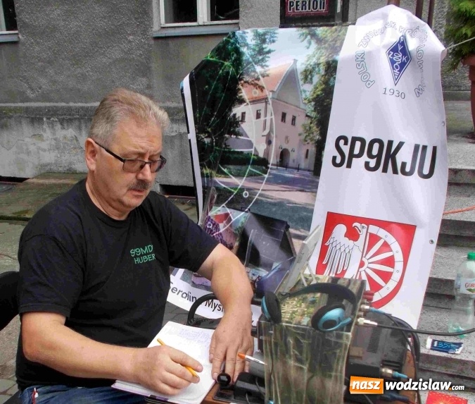 Zdjęcie w galerii na portalu naszwodzislaw.com: Ekspedycja Gorzyce. Krótkofalowcy uczcili rocznicę urodzin grafa von Arco  wiadomości z regionu