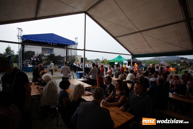 Zdjęcie w galerii na portalu naszwodzislaw.com: Kolorowe i wesołe dożynki w Radlinie wiadomości z regionu