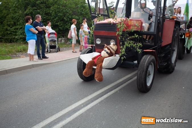 Zdjęcie w galerii na portalu naszwodzislaw.com: Kolorowe i wesołe dożynki w Radlinie wiadomości z regionu