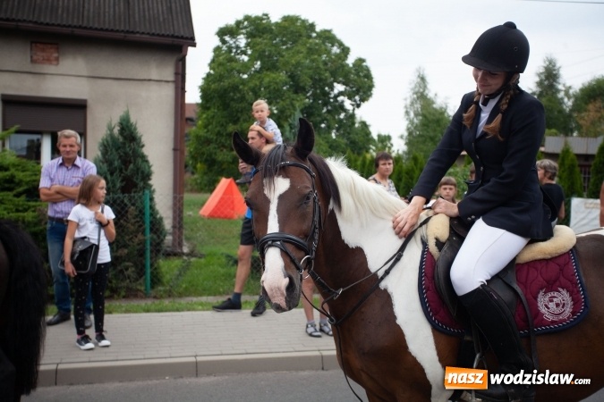 Zdjęcie w galerii na portalu naszwodzislaw.com: Kolorowe i wesołe dożynki w Radlinie wiadomości z regionu