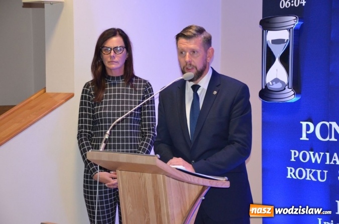 Zdjęcie w galerii na portalu naszwodzislaw.com: Powiatowa inauguracja nowego roku szkolnego w wodzisławskim CKZiU wiadomości z regionu