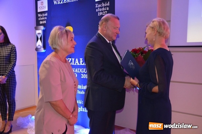 Zdjęcie w galerii na portalu naszwodzislaw.com: Powiatowa inauguracja nowego roku szkolnego w wodzisławskim CKZiU wiadomości z regionu