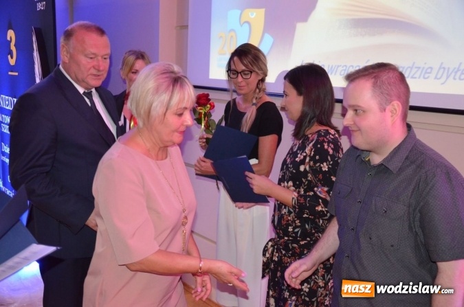 Zdjęcie w galerii na portalu naszwodzislaw.com: Powiatowa inauguracja nowego roku szkolnego w wodzisławskim CKZiU wiadomości z regionu