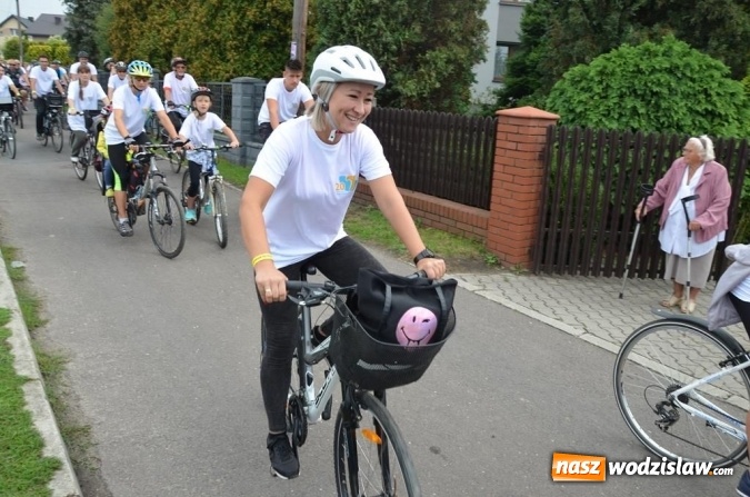 Zdjęcie w galerii na portalu naszwodzislaw.com: Rekordowy rajd rowerowy drogami powiatu wiadomości z regionu