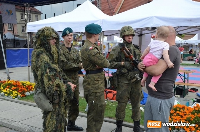 Zdjęcie w galerii na portalu naszwodzislaw.com: Przeżyjmy to jeszcze raz, czyli fotorelacja z Transgranicznego Festiwalu Kultury wiadomości z regionu