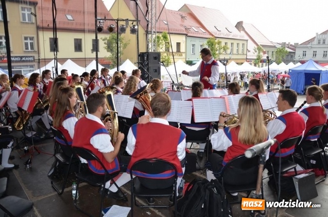 Zdjęcie w galerii na portalu naszwodzislaw.com: Przeżyjmy to jeszcze raz, czyli fotorelacja z Transgranicznego Festiwalu Kultury wiadomości z regionu