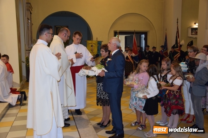 Zdjęcie w galerii na portalu naszwodzislaw.com: Rekordowy korowód na dożynkach gminy Mszana wiadomości z regionu