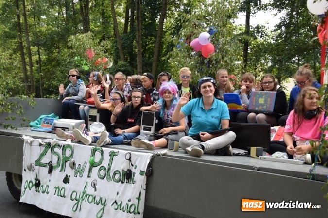 Zdjęcie w galerii na portalu naszwodzislaw.com: Rekordowy korowód na dożynkach gminy Mszana wiadomości z regionu