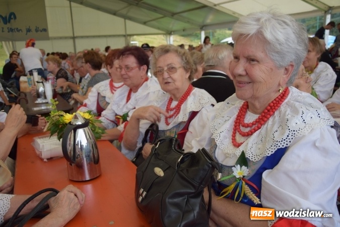 Zdjęcie w galerii na portalu naszwodzislaw.com: Rekordowy korowód na dożynkach gminy Mszana wiadomości z regionu
