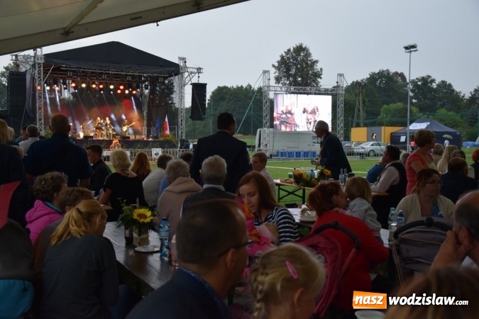 Zdjęcie w galerii na portalu naszwodzislaw.com: Rekordowy korowód na dożynkach gminy Mszana wiadomości z regionu