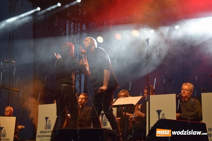 Zdjęcie w galerii na portalu naszwodzislaw.com: Rekordowy korowód na dożynkach gminy Mszana wiadomości z regionu