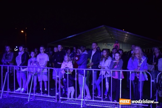 Zdjęcie w galerii na portalu naszwodzislaw.com: Rekordowy korowód na dożynkach gminy Mszana wiadomości z regionu