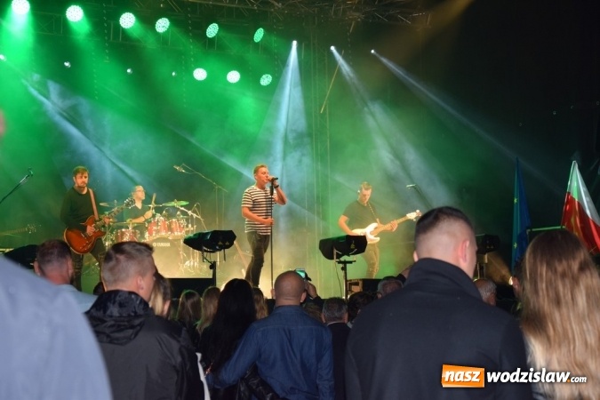 Zdjęcie w galerii na portalu naszwodzislaw.com: Rekordowy korowód na dożynkach gminy Mszana wiadomości z regionu