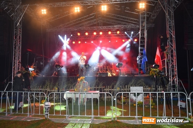 Zdjęcie w galerii na portalu naszwodzislaw.com: Rekordowy korowód na dożynkach gminy Mszana wiadomości z regionu