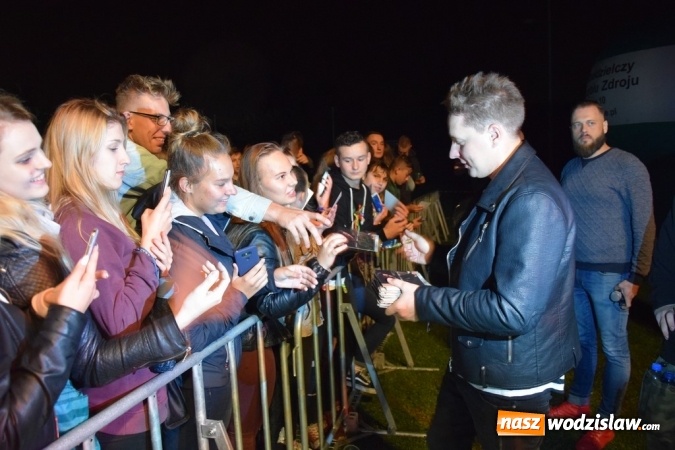 Zdjęcie w galerii na portalu naszwodzislaw.com: Rekordowy korowód na dożynkach gminy Mszana wiadomości z regionu