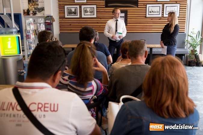 Zdjęcie w galerii na portalu naszwodzislaw.com: Obcokrajowcy w naszym regionie pytają ZUS o zasiłki. Spotkanie w Rybniku wiadomości z regionu