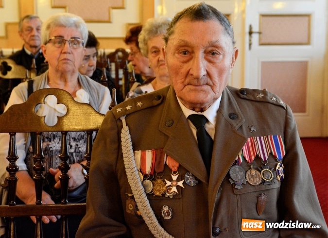 Zdjęcie w galerii na portalu naszwodzislaw.com: Honory dla walczących z oddaniem o naszą wolność  wiadomości z regionu