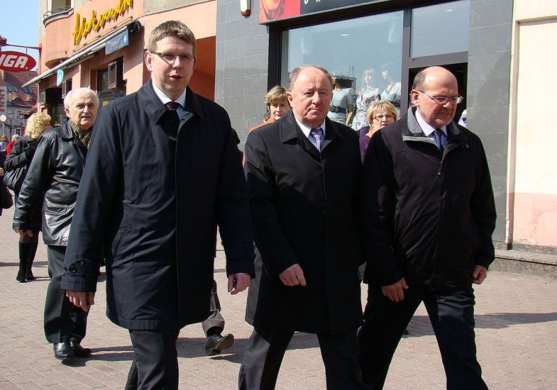 Zdjęcie w galerii na portalu naszwodzislaw.com: Autorytet żył wśród wielu z nas wiadomości z regionu