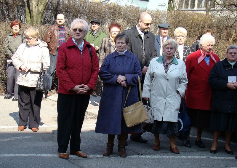 Zdjęcie w galerii na portalu naszwodzislaw.com: Autorytet żył wśród wielu z nas wiadomości z regionu